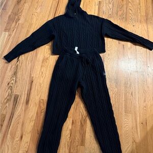 ALO Yoga Black Knit Pants